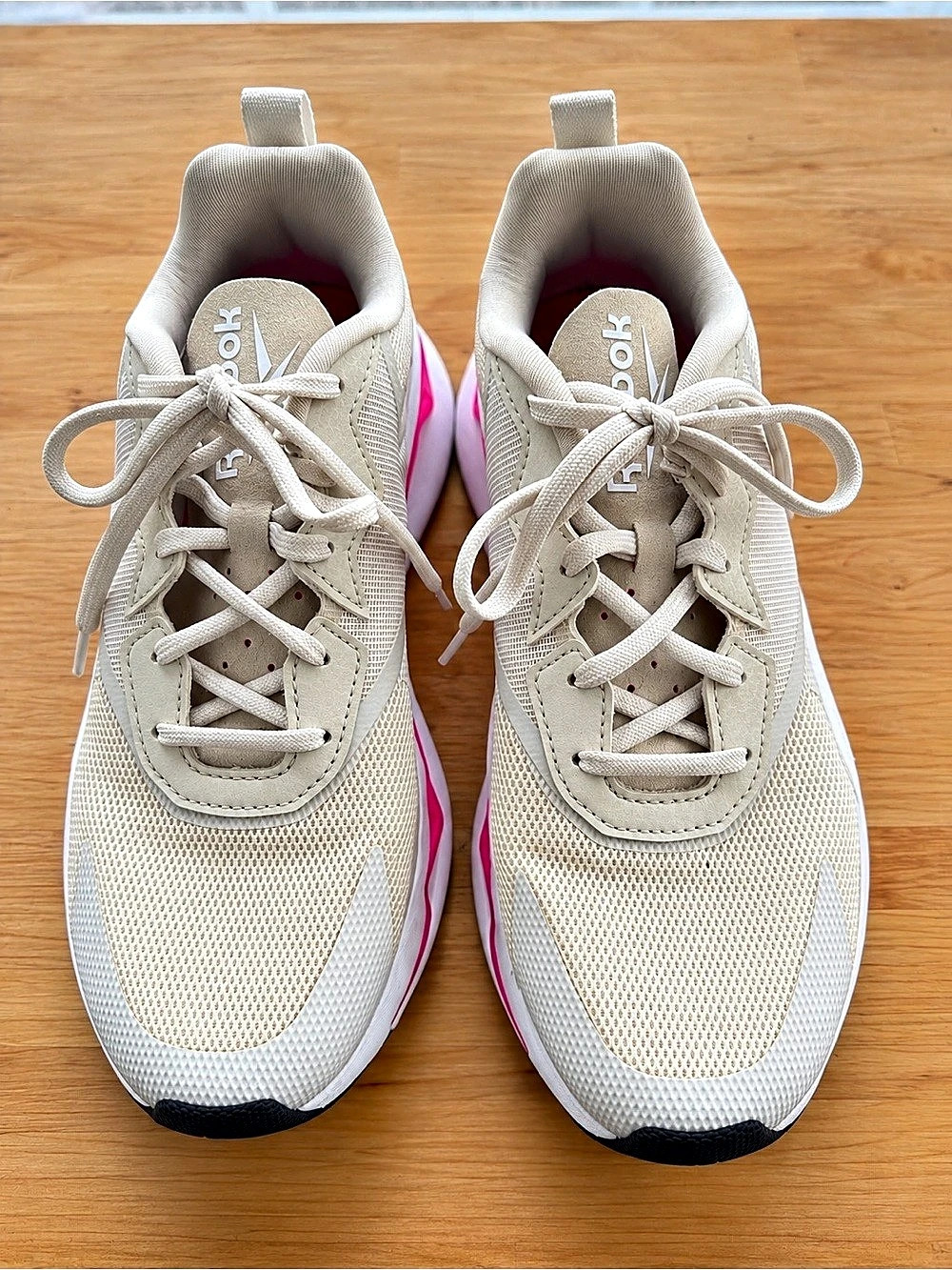 Reebok Zig Dynamica Women's US 5.5 White & Pink